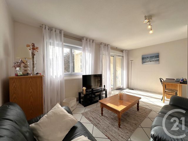 Appartement T2 à vendre - 2 pièces - 63.0 m2 - CHAMBERY - 73 - RHONE-ALPES - Century 21 Immobilière De La Vallée