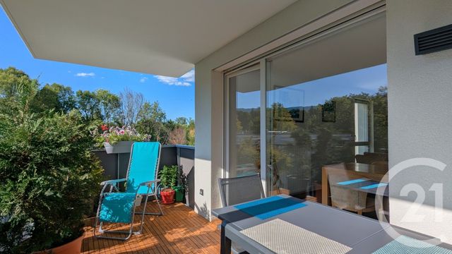 Afficher la photo en grand Appartement T3 à vendre - 3 pièces - 62.98 m2 - COGNIN - 73 - RHONE-ALPES - Century 21 Immobilière De La Vallée
