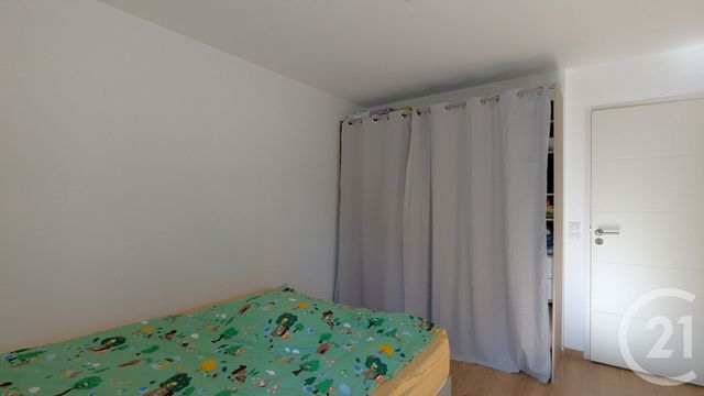 Afficher la photo en grand Appartement T3 à vendre - 3 pièces - 62.98 m2 - COGNIN - 73 - RHONE-ALPES - Century 21 Immobilière De La Vallée