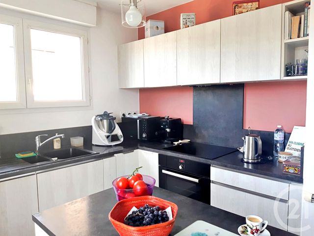 Appartement Duplex à vendre - 5 pièces - 98.0 m2 - ST ALBAN LEYSSE - 73 - RHONE-ALPES - Century 21 Immobilière De La Vallée