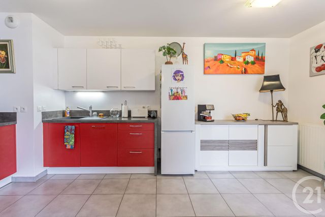 Afficher la photo en grand Appartement F3 à vendre - 3 pièces - 63.91 m2 - CHAMBERY - 73 - RHONE-ALPES - Century 21 Immobilière De La Vallée