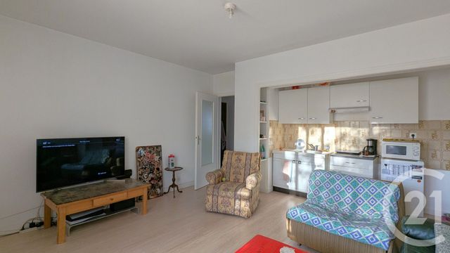 Appartement T2 à vendre - 2 pièces - 43.95 m2 - CHAMBERY - 73 - RHONE-ALPES - Century 21 Immobilière De La Vallée