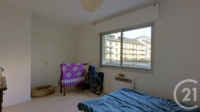 Appartement T2 à vendre - 2 pièces - 43.95 m2 - CHAMBERY - 73 - RHONE-ALPES - Century 21 Immobilière De La Vallée