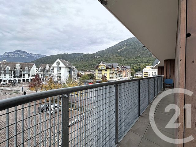 Appartement T4 à vendre - 4 pièces - 87.12 m2 - CHALLES LES EAUX - 73 - RHONE-ALPES - Century 21 Immobilière De La Vallée
