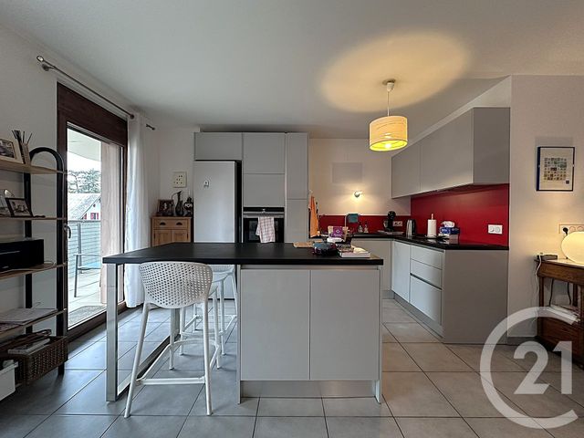 Appartement T4 à vendre - 4 pièces - 87.12 m2 - CHALLES LES EAUX - 73 - RHONE-ALPES - Century 21 Immobilière De La Vallée
