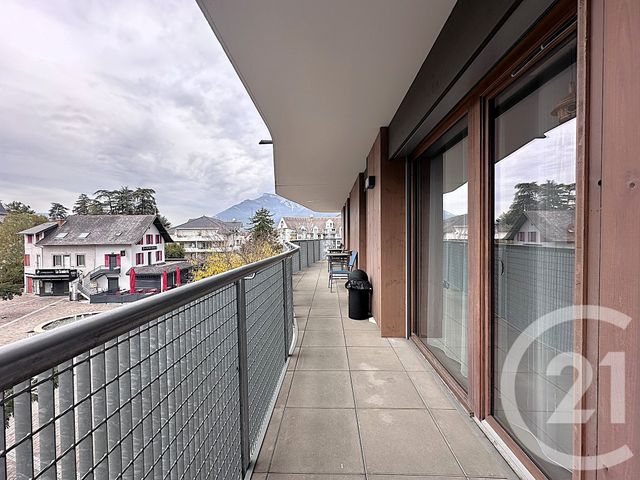 Appartement T4 à vendre - 4 pièces - 87.12 m2 - CHALLES LES EAUX - 73 - RHONE-ALPES - Century 21 Immobilière De La Vallée