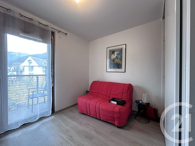 Appartement T4 à vendre - 4 pièces - 87.12 m2 - CHALLES LES EAUX - 73 - RHONE-ALPES - Century 21 Immobilière De La Vallée