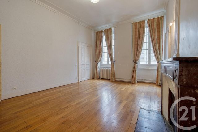 Appartement T7 à vendre - 7 pièces - 219.66 m2 - CHAMBERY - 73 - RHONE-ALPES - Century 21 Immobilière De La Vallée