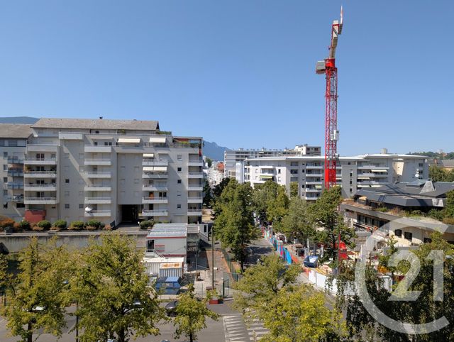 Appartement T2 à vendre - 2 pièces - 43.6 m2 - CHAMBERY - 73 - RHONE-ALPES - Century 21 Immobilière De La Vallée