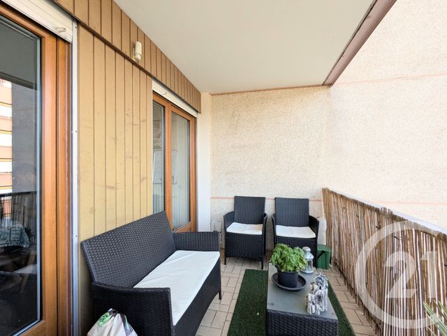 Appartement T4 à vendre - 4 pièces - 99.19 m2 - BARBERAZ - 73 - RHONE-ALPES - Century 21 Immobilière De La Vallée