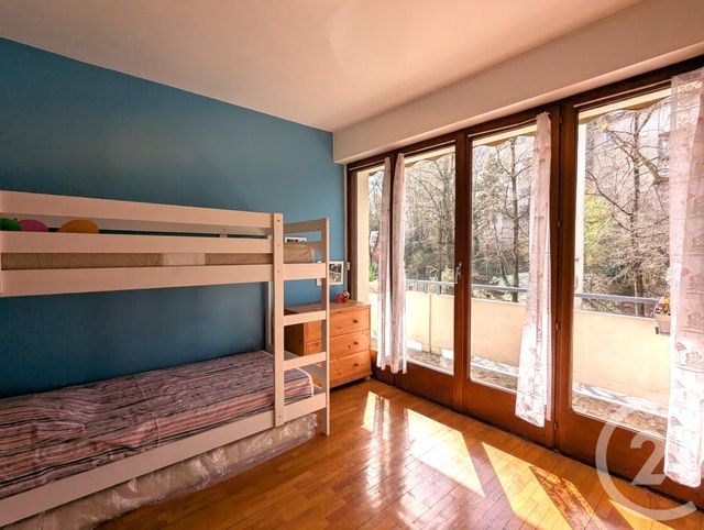 Appartement T3 à vendre - 3 pièces - 66.41 m2 - CHAMBERY - 73 - RHONE-ALPES - Century 21 Immobilière De La Vallée