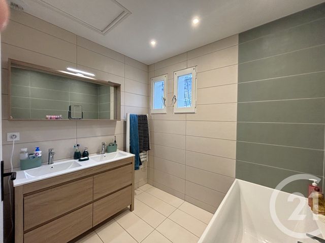 maison à vendre - 6 pièces - 140.48 m2 - LA MOTTE SERVOLEX - 73 - RHONE-ALPES - Century 21 Immobilière De La Vallée