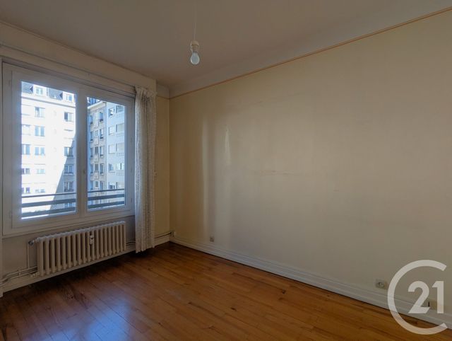 Appartement T5 à vendre - 5 pièces - 117.49 m2 - CHAMBERY - 73 - RHONE-ALPES - Century 21 Immobilière De La Vallée