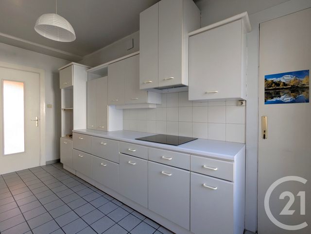 Appartement T5 à vendre - 5 pièces - 117.49 m2 - CHAMBERY - 73 - RHONE-ALPES - Century 21 Immobilière De La Vallée