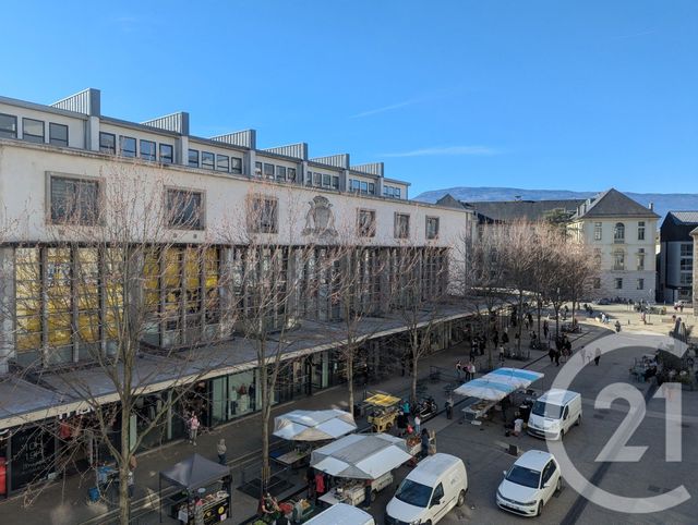 Appartement T5 à vendre - 5 pièces - 117.49 m2 - CHAMBERY - 73 - RHONE-ALPES - Century 21 Immobilière De La Vallée