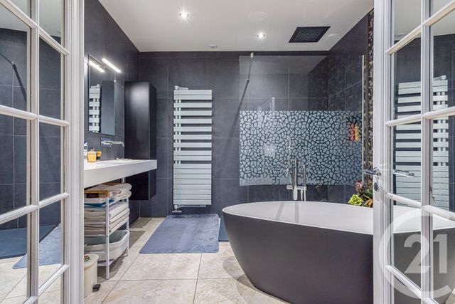 Appartement Duplex à vendre - 5 pièces - 172.48 m2 - CHAMBERY - 73 - RHONE-ALPES - Century 21 Immobilière De La Vallée