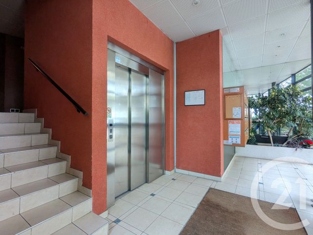 Appartement T4 à vendre - 4 pièces - 78.1 m2 - CHAMBERY - 73 - RHONE-ALPES - Century 21 Immobilière De La Vallée