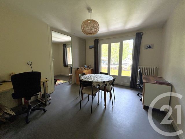 Afficher la photo en grand Appartement T3 à vendre - 3 pièces - 66.83 m2 - LE BOURGET DU LAC - 73 - RHONE-ALPES - Century 21 Immobilière De La Vallée