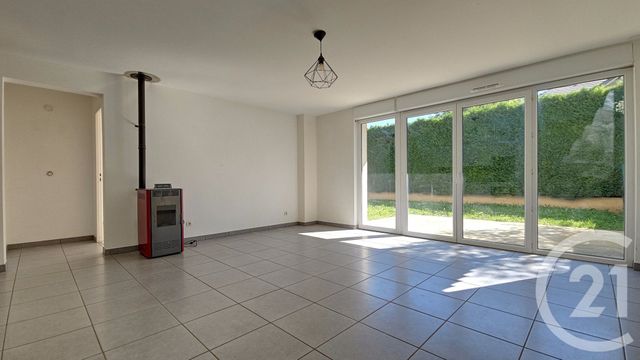 Appartement T3 à vendre - 3 pièces - 60.24 m2 - LA RAVOIRE - 73 - RHONE-ALPES - Century 21 Immobilière De La Vallée