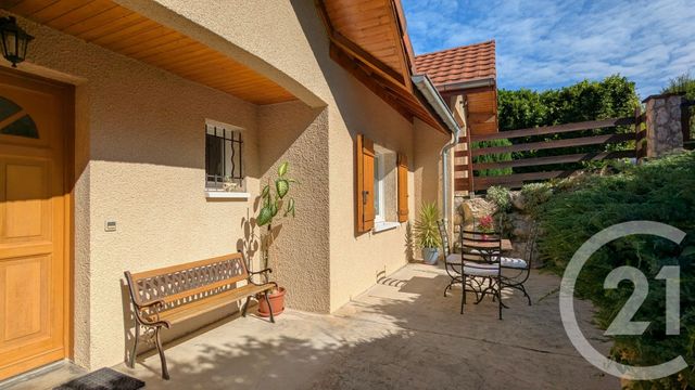 Afficher la photo en grand maison à vendre - 6 pièces - 136.24 m2 - VOGLANS - 73 - RHONE-ALPES - Century 21 Immobilière De La Vallée