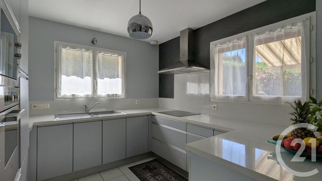 Afficher la photo en grand maison à vendre - 6 pièces - 136.24 m2 - VOGLANS - 73 - RHONE-ALPES - Century 21 Immobilière De La Vallée