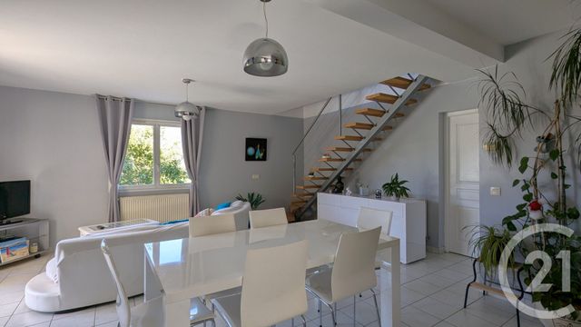 Afficher la photo en grand maison à vendre - 6 pièces - 136.24 m2 - VOGLANS - 73 - RHONE-ALPES - Century 21 Immobilière De La Vallée