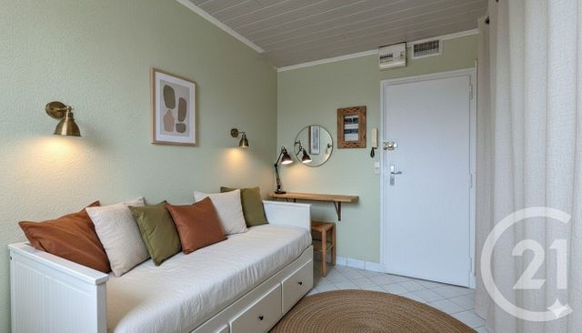 Chambre à vendre - 1 pièce - 6.5 m2 - CHAMBERY - 73 - RHONE-ALPES - Century 21 Immobilière De La Vallée