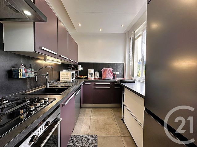 Afficher la photo en grand Appartement T5 à vendre - 5 pièces - 102.93 m2 - COGNIN - 73 - RHONE-ALPES - Century 21 Immobilière De La Vallée