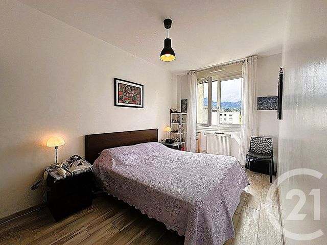 Afficher la photo en grand Appartement T5 à vendre - 5 pièces - 102.93 m2 - COGNIN - 73 - RHONE-ALPES - Century 21 Immobilière De La Vallée