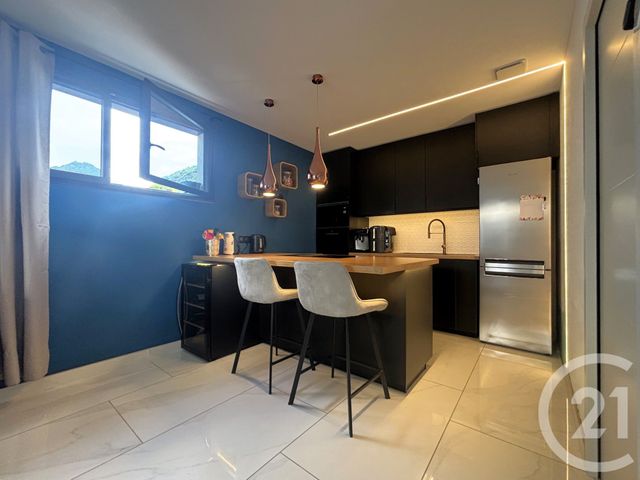 Appartement T3 à vendre - 3 pièces - 60.94 m2 - ST JEOIRE PRIEURE - 73 - RHONE-ALPES - Century 21 Immobilière De La Vallée