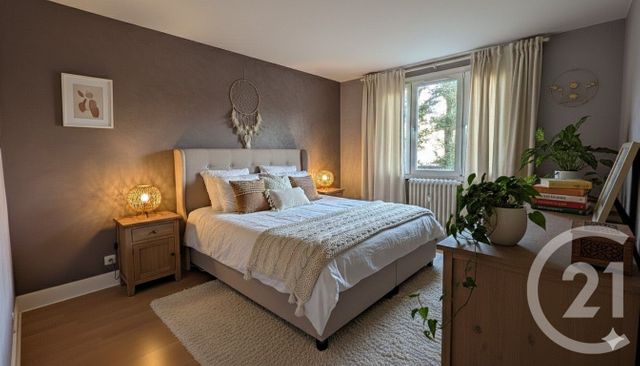 Appartement T3 à vendre - 3 pièces - 72.08 m2 - CHAMBERY - 73 - RHONE-ALPES - Century 21 Immobilière De La Vallée