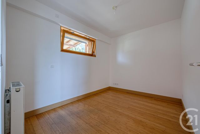 Appartement T3 à vendre - 3 pièces - 64.31 m2 - ST JEAN D ARVEY - 73 - RHONE-ALPES - Century 21 Immobilière De La Vallée