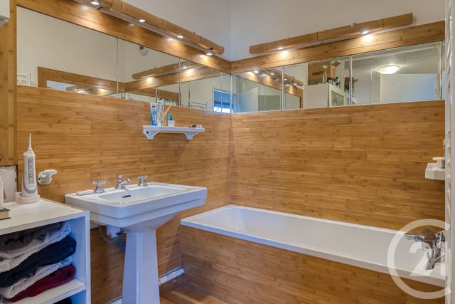 Appartement T3 à vendre - 3 pièces - 64.31 m2 - ST JEAN D ARVEY - 73 - RHONE-ALPES - Century 21 Immobilière De La Vallée