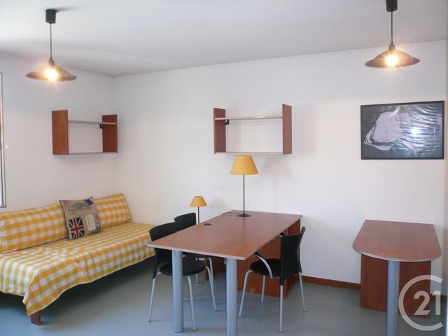 Appartement Studio à louer - 1 pièce - 28.0 m2 - CHAMBERY - 73 - RHONE-ALPES - Century 21 Immobilière De La Vallée