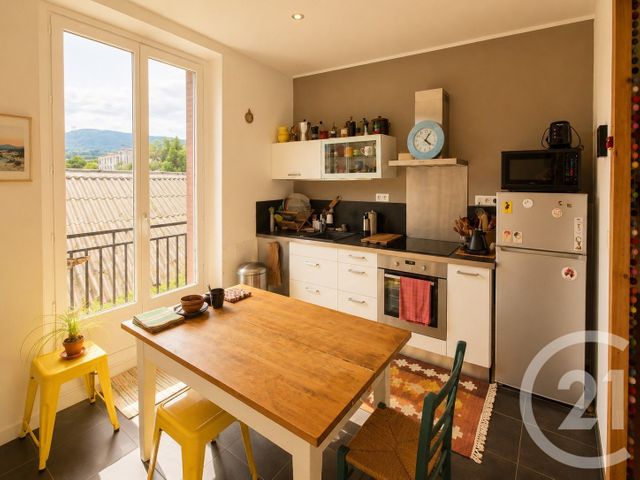 Appartement F3 à vendre - 3 pièces - 72.32 m2 - CHAMBERY - 73 - RHONE-ALPES - Century 21 Immobilière De La Vallée
