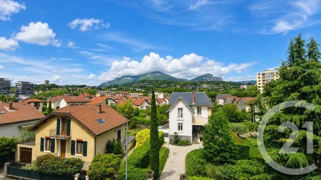 Appartement F3 à vendre - 3 pièces - 72.32 m2 - CHAMBERY - 73 - RHONE-ALPES - Century 21 Immobilière De La Vallée