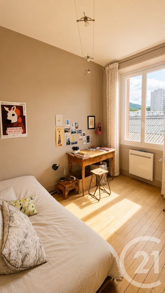 Appartement F3 à vendre - 3 pièces - 72.32 m2 - CHAMBERY - 73 - RHONE-ALPES - Century 21 Immobilière De La Vallée