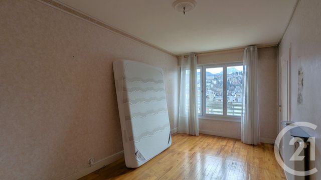 Appartement T4 à vendre - 4 pièces - 68.9 m2 - CHAMBERY - 73 - RHONE-ALPES - Century 21 Immobilière De La Vallée