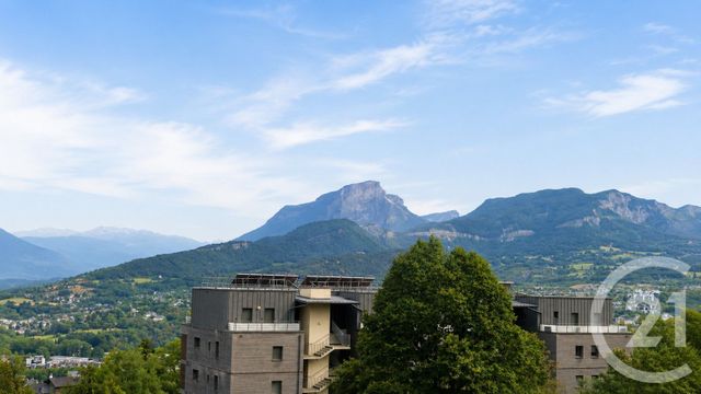 Appartement T4 à vendre - 4 pièces - 88.01 m2 - BASSENS - 73 - RHONE-ALPES - Century 21 Immobilière De La Vallée