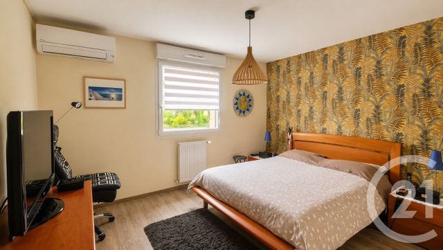 Appartement T4 à vendre - 4 pièces - 88.01 m2 - BASSENS - 73 - RHONE-ALPES - Century 21 Immobilière De La Vallée