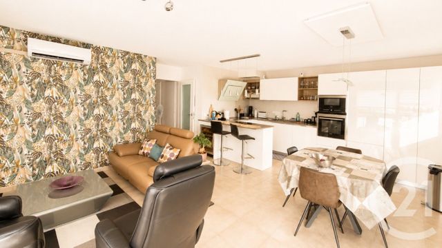 Appartement T4 à vendre - 4 pièces - 88.01 m2 - BASSENS - 73 - RHONE-ALPES - Century 21 Immobilière De La Vallée