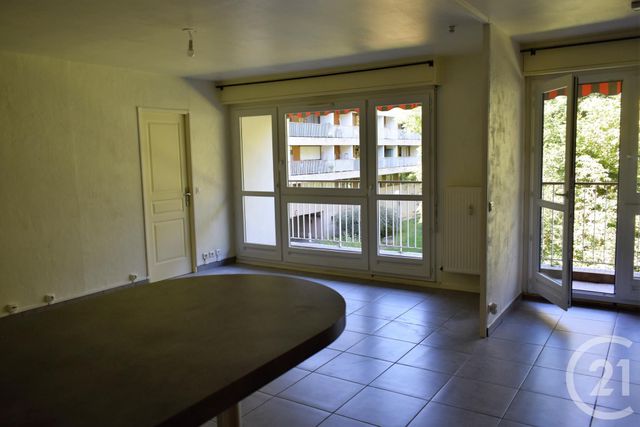 Appartement T2 à louer - 2 pièces - 56.96 m2 - CHAMBERY - 73 - RHONE-ALPES - Century 21 Immobilière De La Vallée