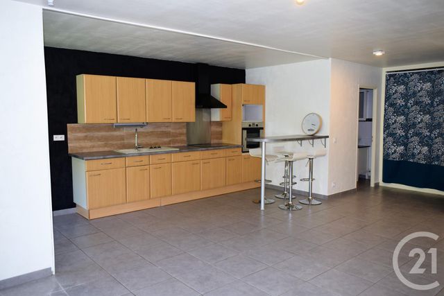 Appartement T2 à louer - 2 pièces - 56.96 m2 - CHAMBERY - 73 - RHONE-ALPES - Century 21 Immobilière De La Vallée