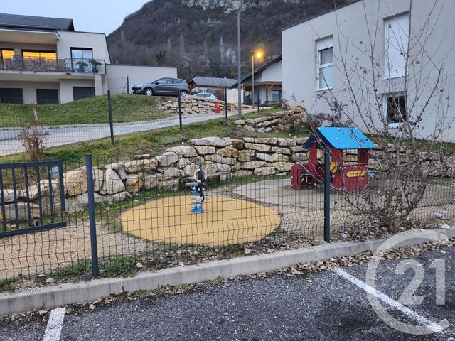 Appartement T3 à louer - 3 pièces - 63.7 m2 - VEREL PRAGONDRAN - 73 - RHONE-ALPES - Century 21 Immobilière De La Vallée