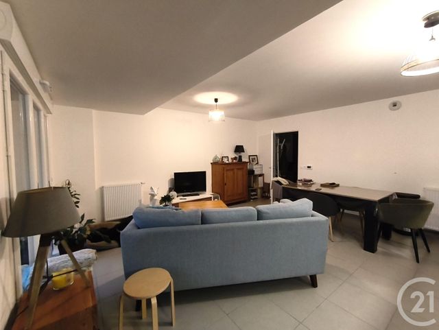 Appartement T3 à louer - 3 pièces - 63.7 m2 - VEREL PRAGONDRAN - 73 - RHONE-ALPES - Century 21 Immobilière De La Vallée