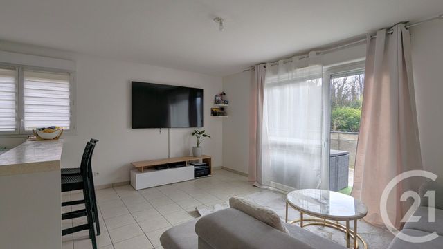 Appartement T4 à vendre - 4 pièces - 81.79 m2 - CHAMBERY - 73 - RHONE-ALPES - Century 21 Immobilière De La Vallée