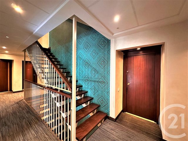 Appartement T2 à louer - 2 pièces - 53.48 m2 - CHAMBERY - 73 - RHONE-ALPES - Century 21 Immobilière De La Vallée