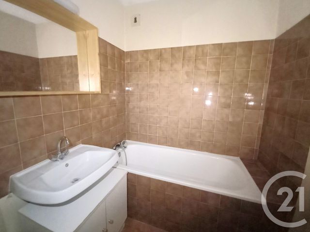 Appartement T1 à vendre - 1 pièce - 32.4 m2 - LA MOTTE SERVOLEX - 73 - RHONE-ALPES - Century 21 Immobilière De La Vallée