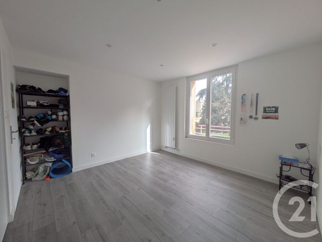 Appartement T3 à vendre - 3 pièces - 68.01 m2 - CHAMBERY - 73 - RHONE-ALPES - Century 21 Immobilière De La Vallée