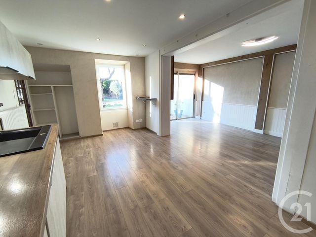 maison à louer - 4 pièces - 110.4 m2 - CHAMBERY - 73 - RHONE-ALPES - Century 21 Immobilière De La Vallée